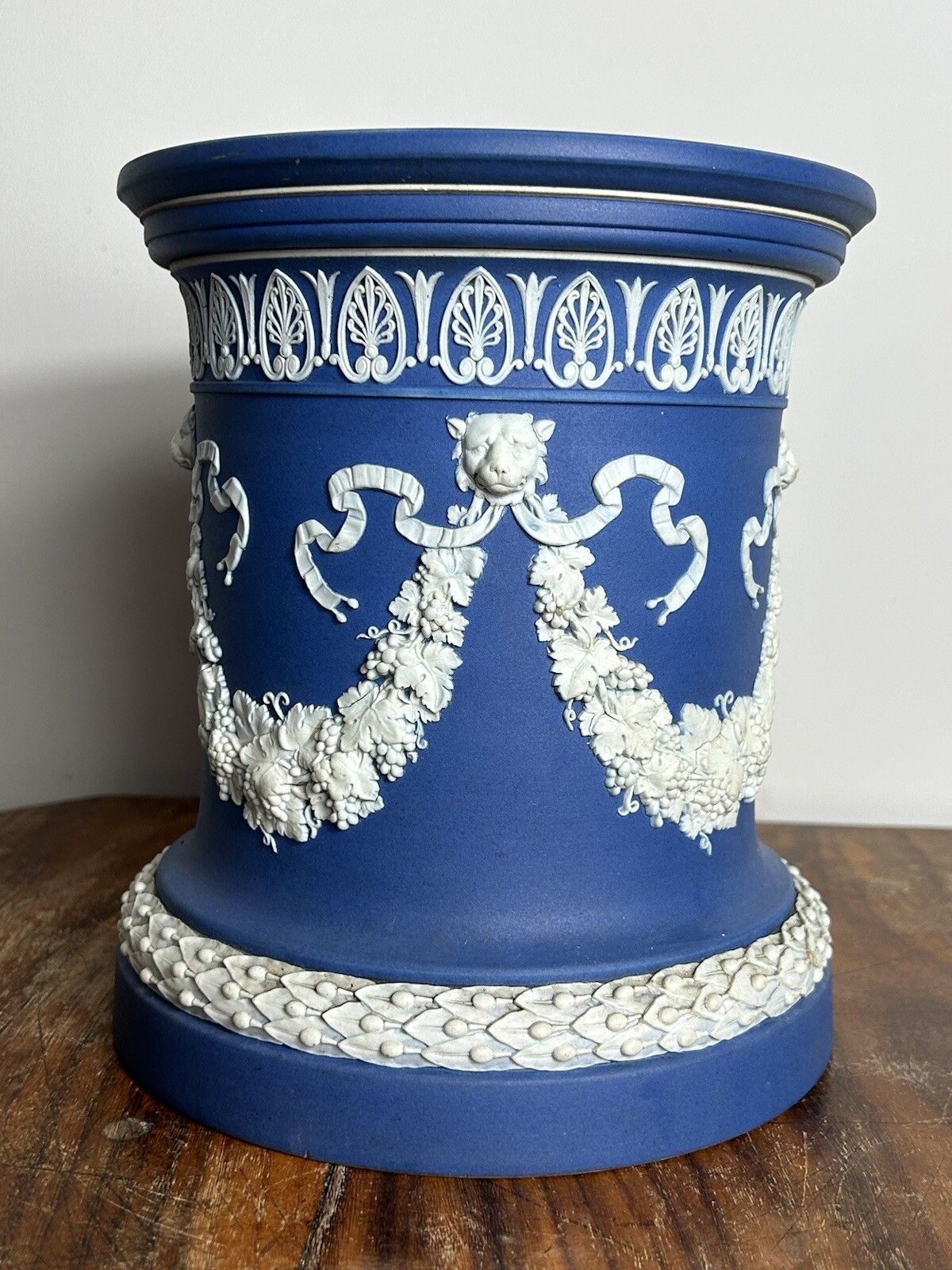 Wedgwood Jasperware Pedestal Vase Stand Early 19thc Rare Antique 21cm photo vinterior