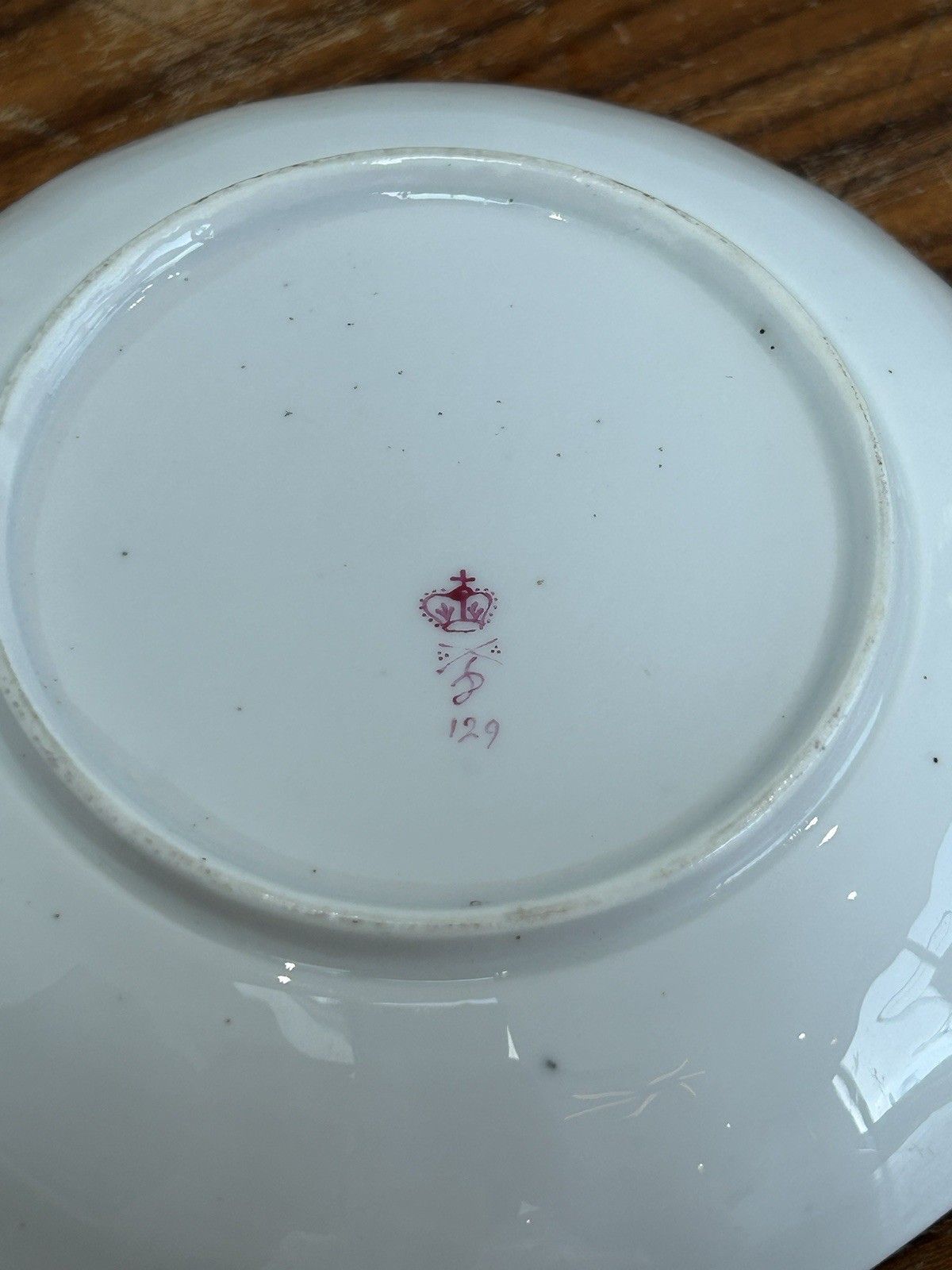 68.0 Antique Derby Porcelain Tea Bowl & Saucer No.129, Gilt Border & Floral, 19thc photo