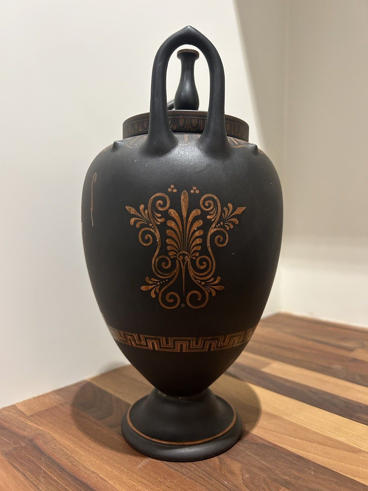 Wedgwood Encaustic Basalt Twin Handled Urn Vase C.1800, Impressed Mark photo for sale