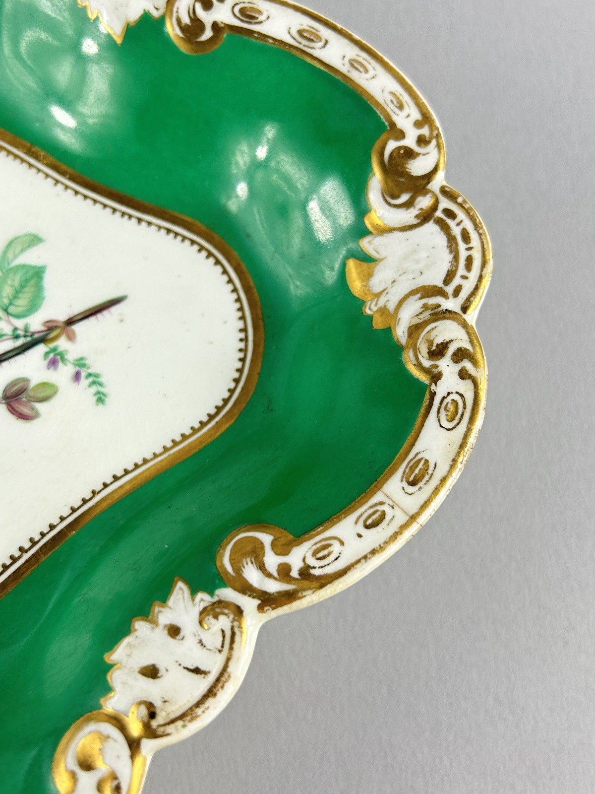 Antique English Porcelain Green & Gilt Pierced Oval Centerpiece 30cm photo Home Decor