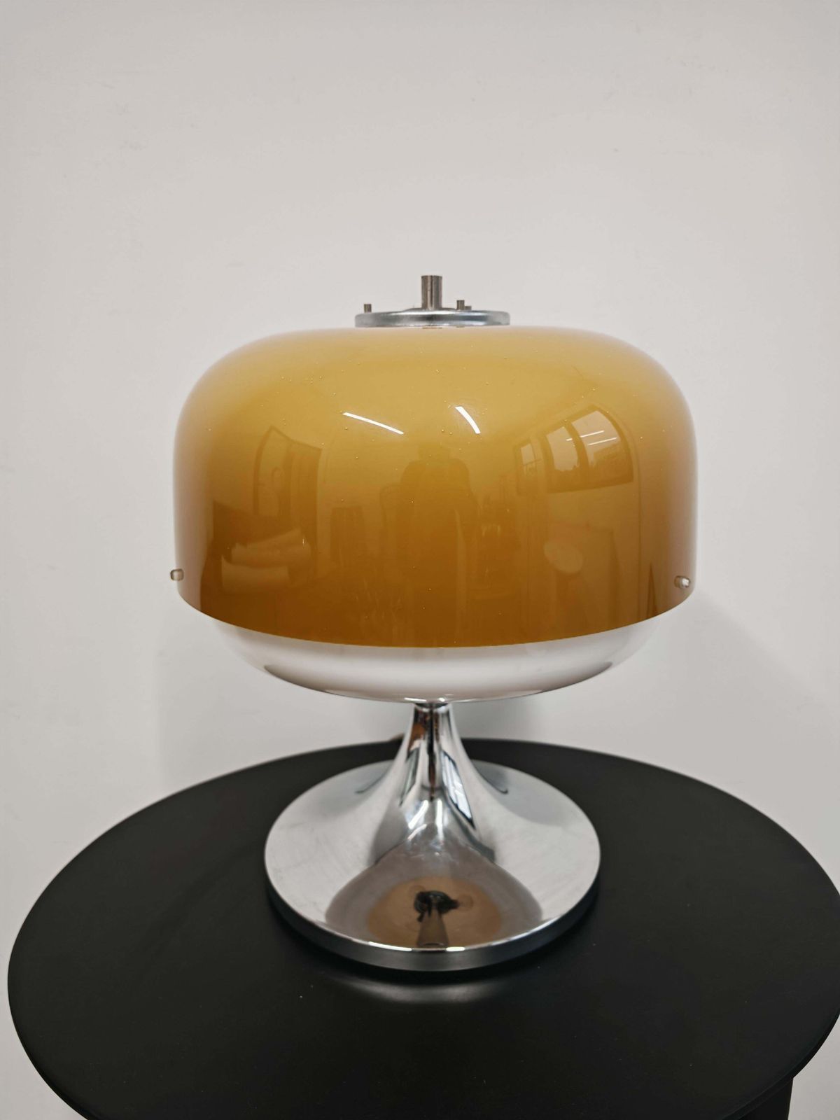 Mid Century Modern Table Lamp "Medusa" By Luigi Massoni For Harvey Guzzini photo vinterior