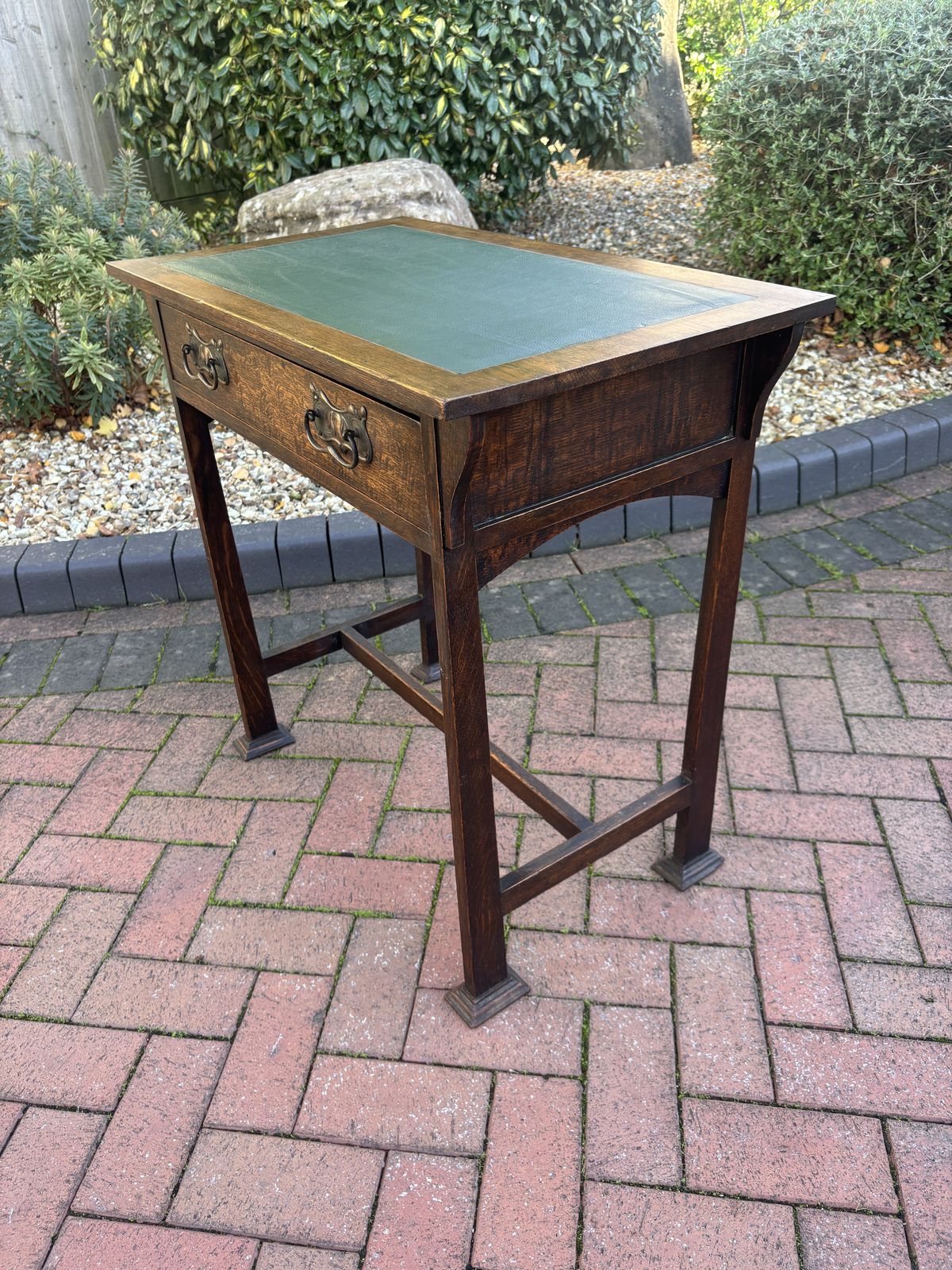 photo furniture Arts & Crafts Console Table Desk