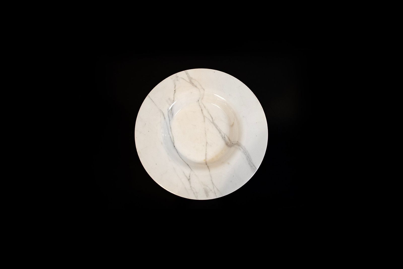 White Carrara Marble Centerpiece By Sergio Asti For Up&Up, Italy, 1970s