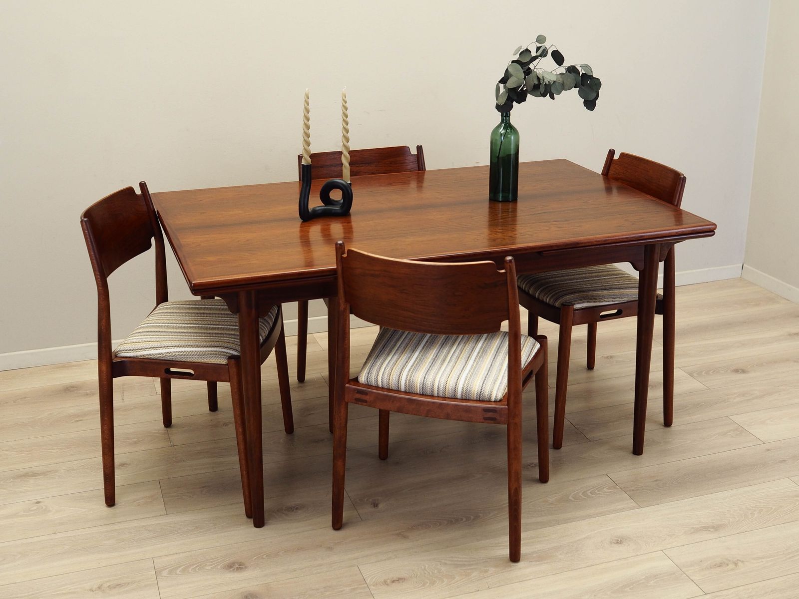 Vintage Tafel, Deens Design, Jaren 1970, Fabrikant: Omann Jun, Ontwerper: Gunni Omann photo for sale