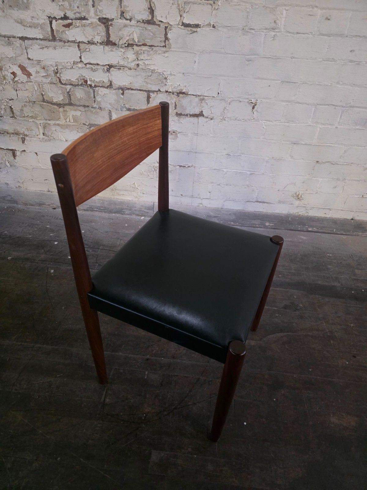 photo buy Set Of 4 Teak Mid Century Dining Chairs Frem Rojle