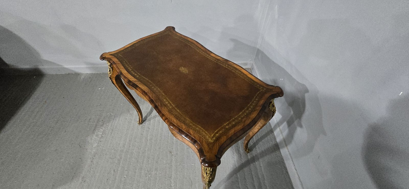 Fine French Burr Walnut Bureau Platt Desk photo for sale