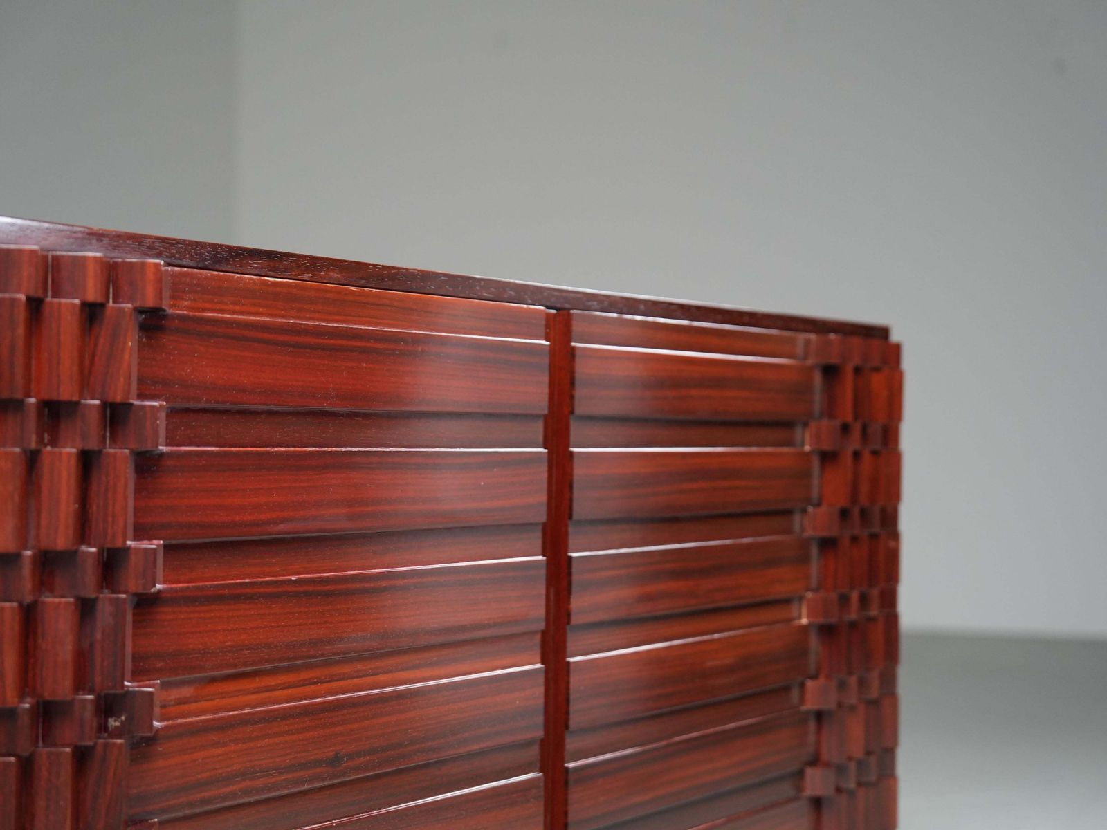 'Diamante' Cabinet Van Luciano Frigerio In Hout, Italië, 1968 photo vinterior