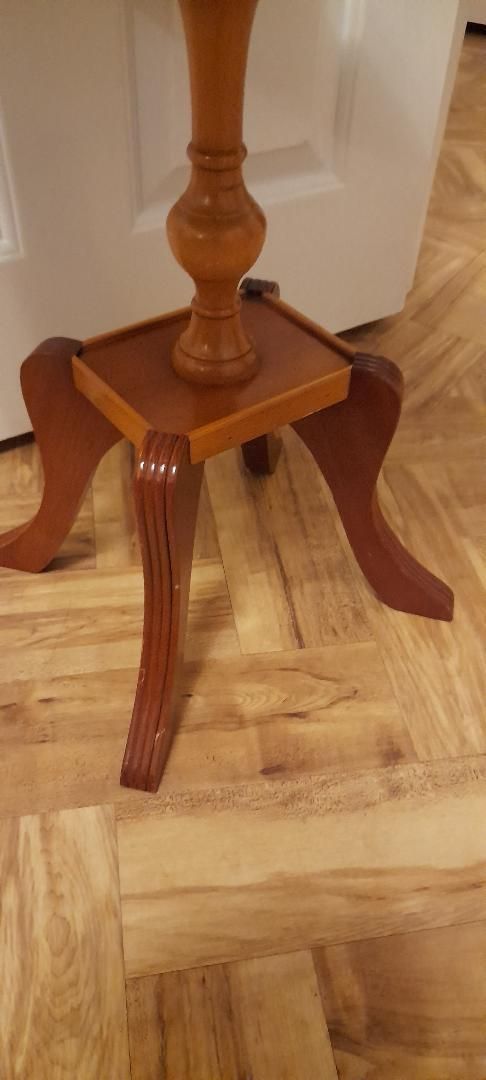 Vintage Reproduction Yew Oval Side End Lamp Pedestal Wine Table Pie Crust photo Furniture