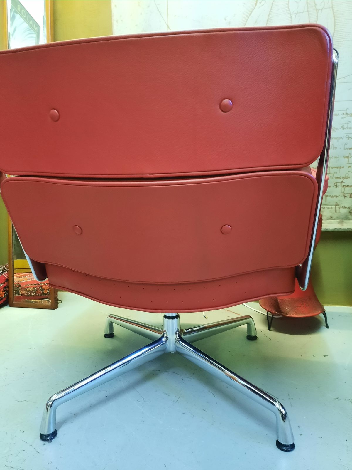 2950.0 Charles & Ray Eames For Vitra Es105 Time Life Lobby Lounge Chair Upholstered In Leather photo
