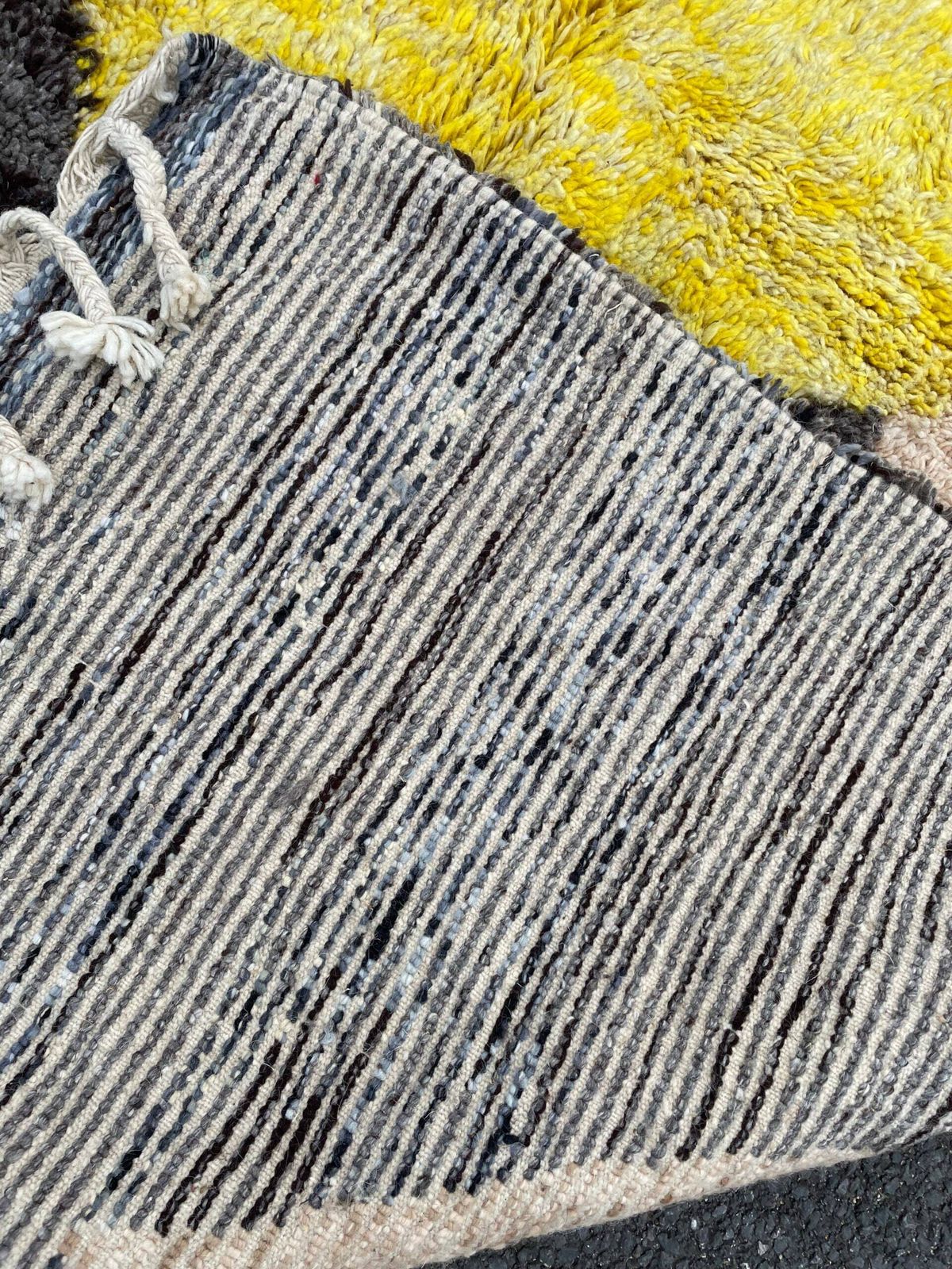 photo furniture Wool Rug For Living Room, Beni Ourain Rug, Modern Interior Rug, Wool Rug, Azilal Rug, Boucherouite Rug