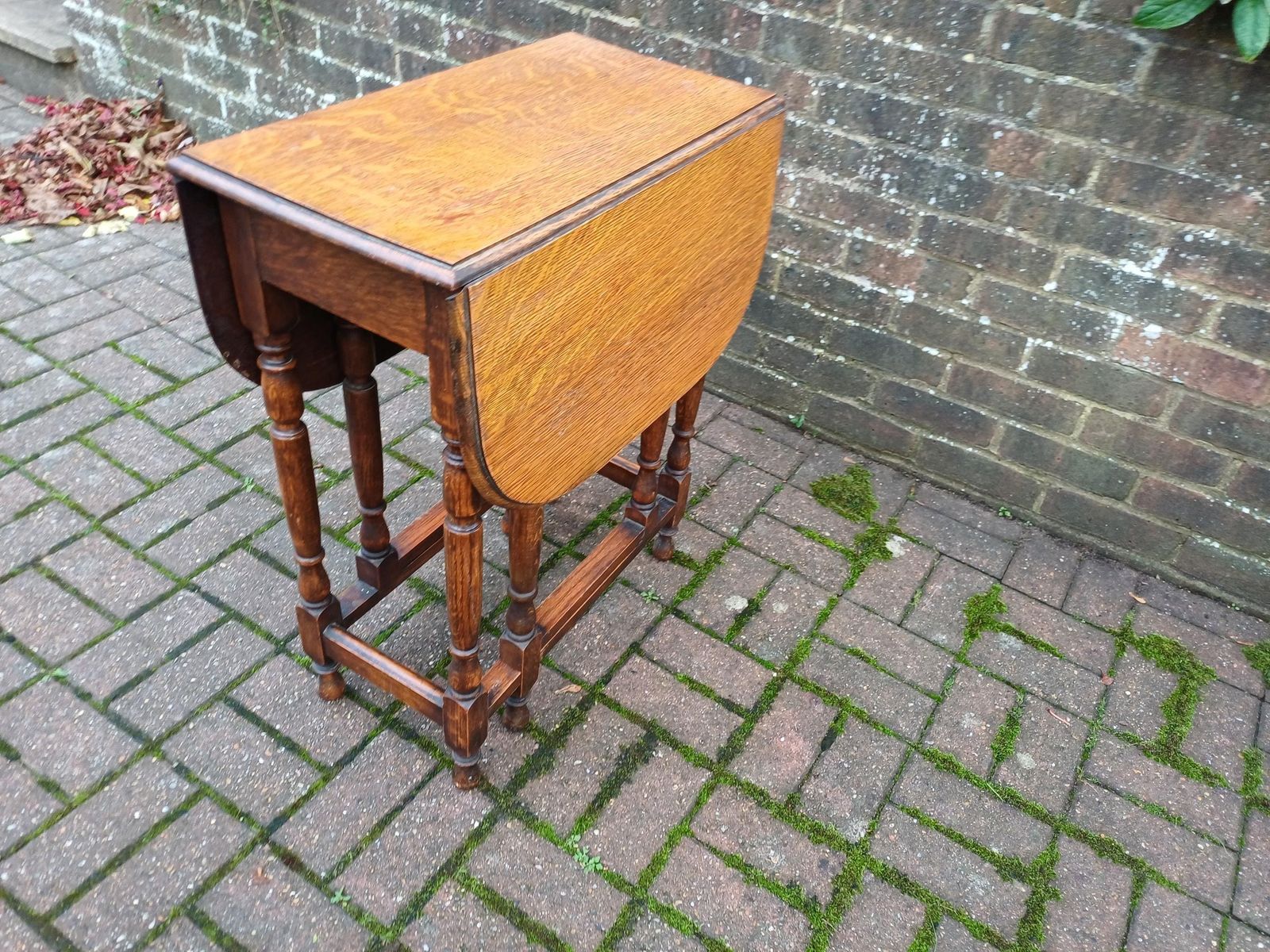 Antique Oak Gateleg Drop Leaf Table Early 20thc Turned Leg Vintage Dining Kitchen Side Table With Barley Twist photo vintage