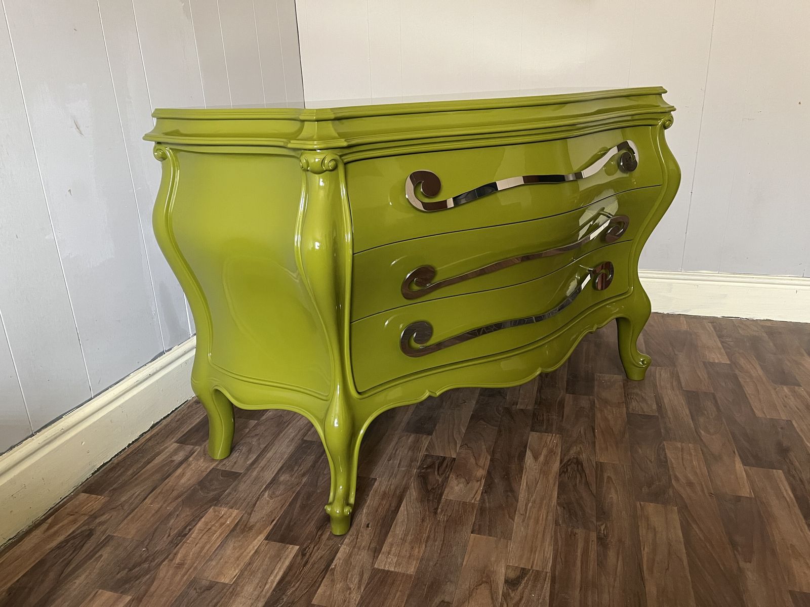 photo buy Green Lacquered Chest Of Drawers: Creazioni Berto Steel Handle Dresser