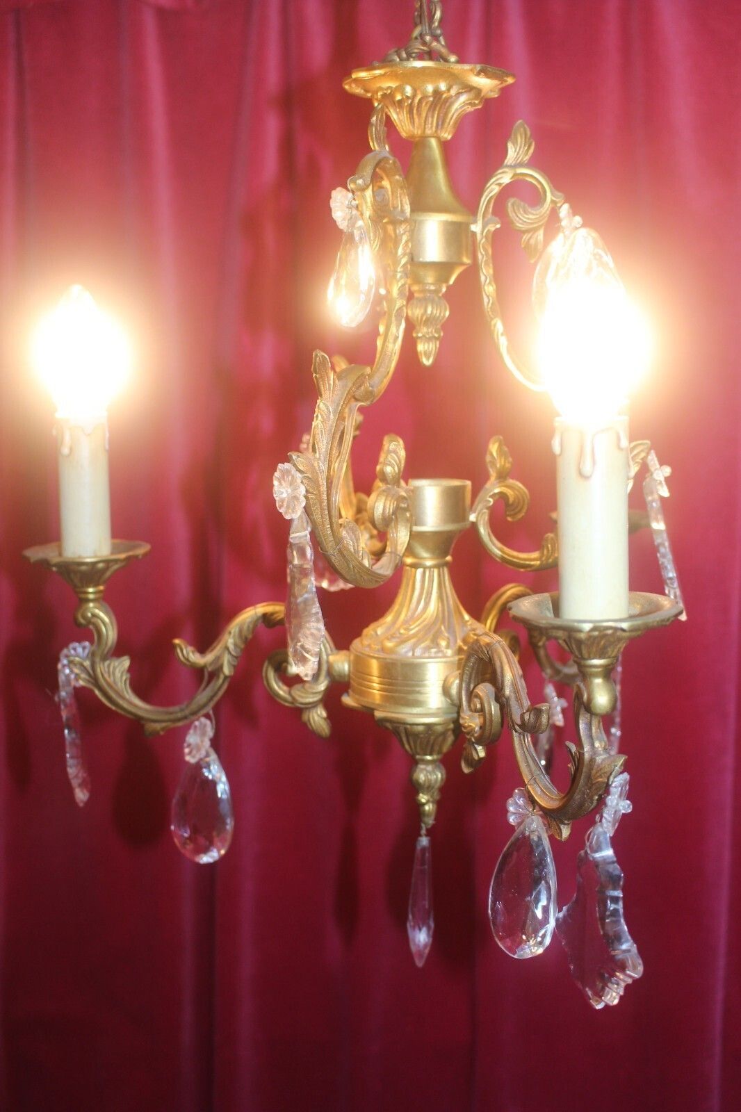 photo vinterior Antique French Bronze & Crystal Rococ 3 Arms Chandelier