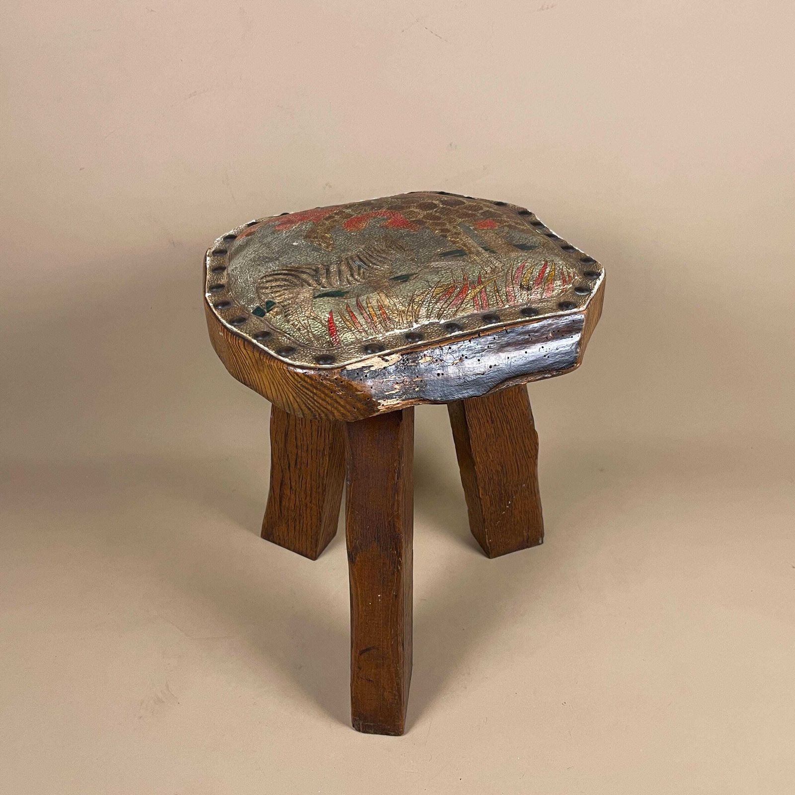 Antique Wooden Foot Stool Wood Furniture Footstool Seat 35x30x28cm Hand Painted Animal Patterned Pattern Leather Studded Studs Old 3 Legs photo Furniture