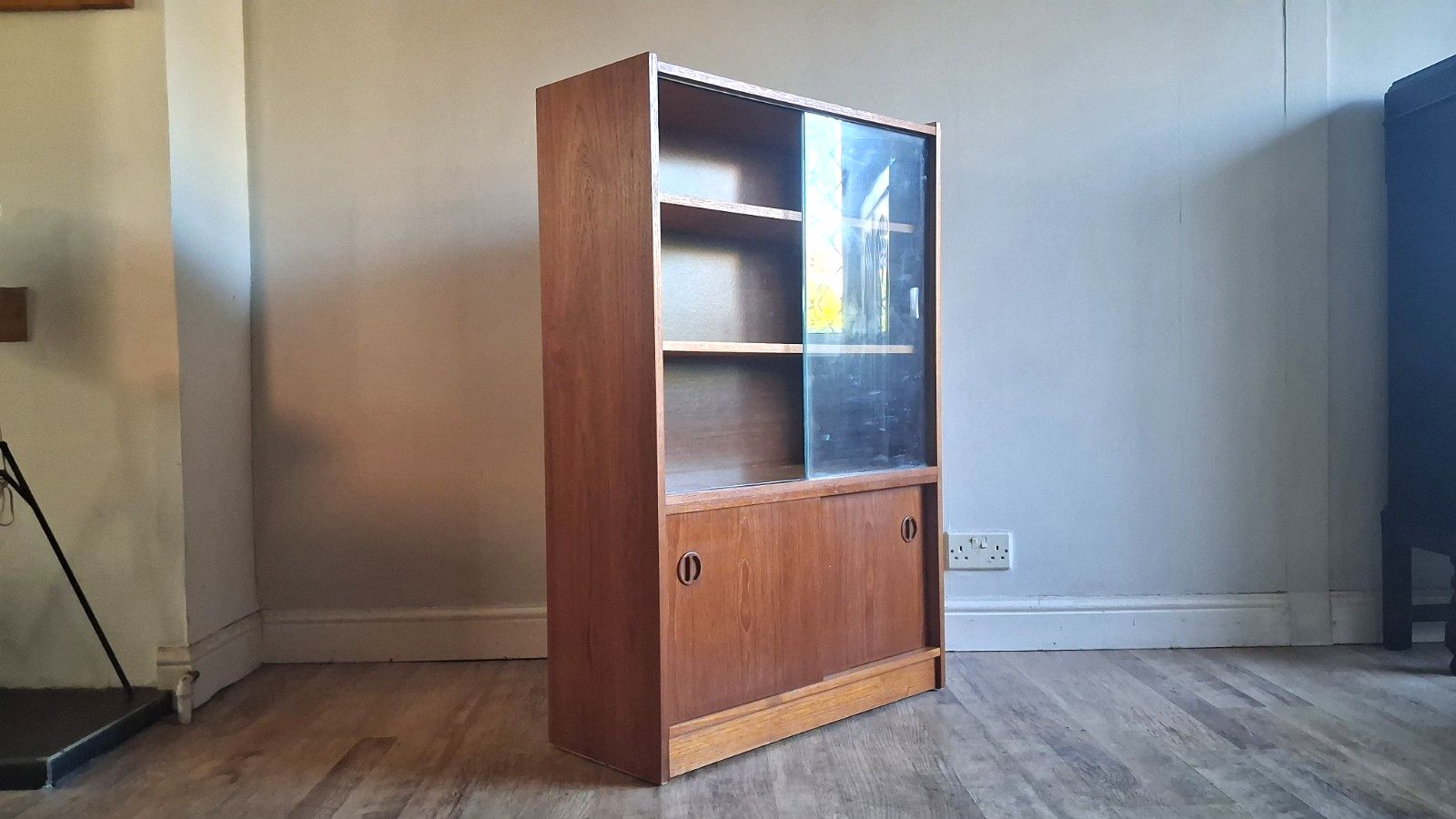 Delightful 1970's Teak Mid Century Drink S/Display Cabinet , Bookcase ,Cupboard