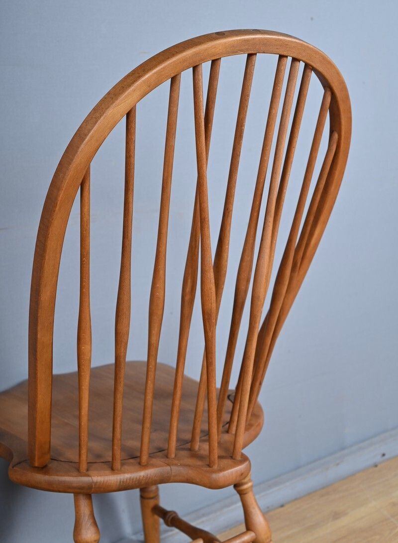photo vintage Set Of 4 Windsor Beech Chairs, England – Early 20th Century