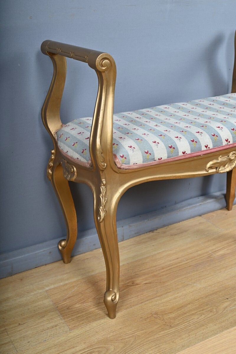 photo furniture Small Bench With Gilded Wood Armrests, Louis XV Style – Early 20th Century