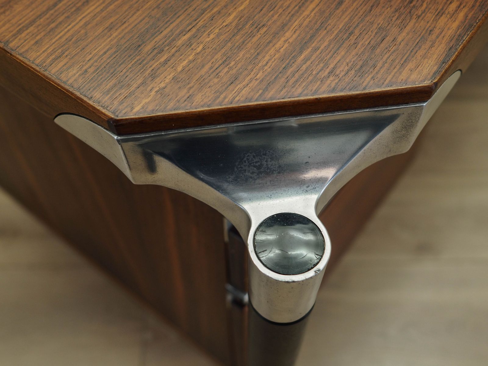 photo vintage Vintage Desk, Italian Design, 1970s, Designers: Ico & Luisa Parisi, Manufacturer: Mim Roma