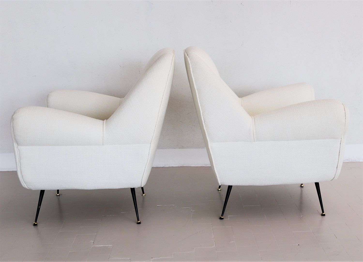 Italian Midcentury Armchairs In Off White Upholstery And Brass Stiletto Feet, 1950s photo 1980.0