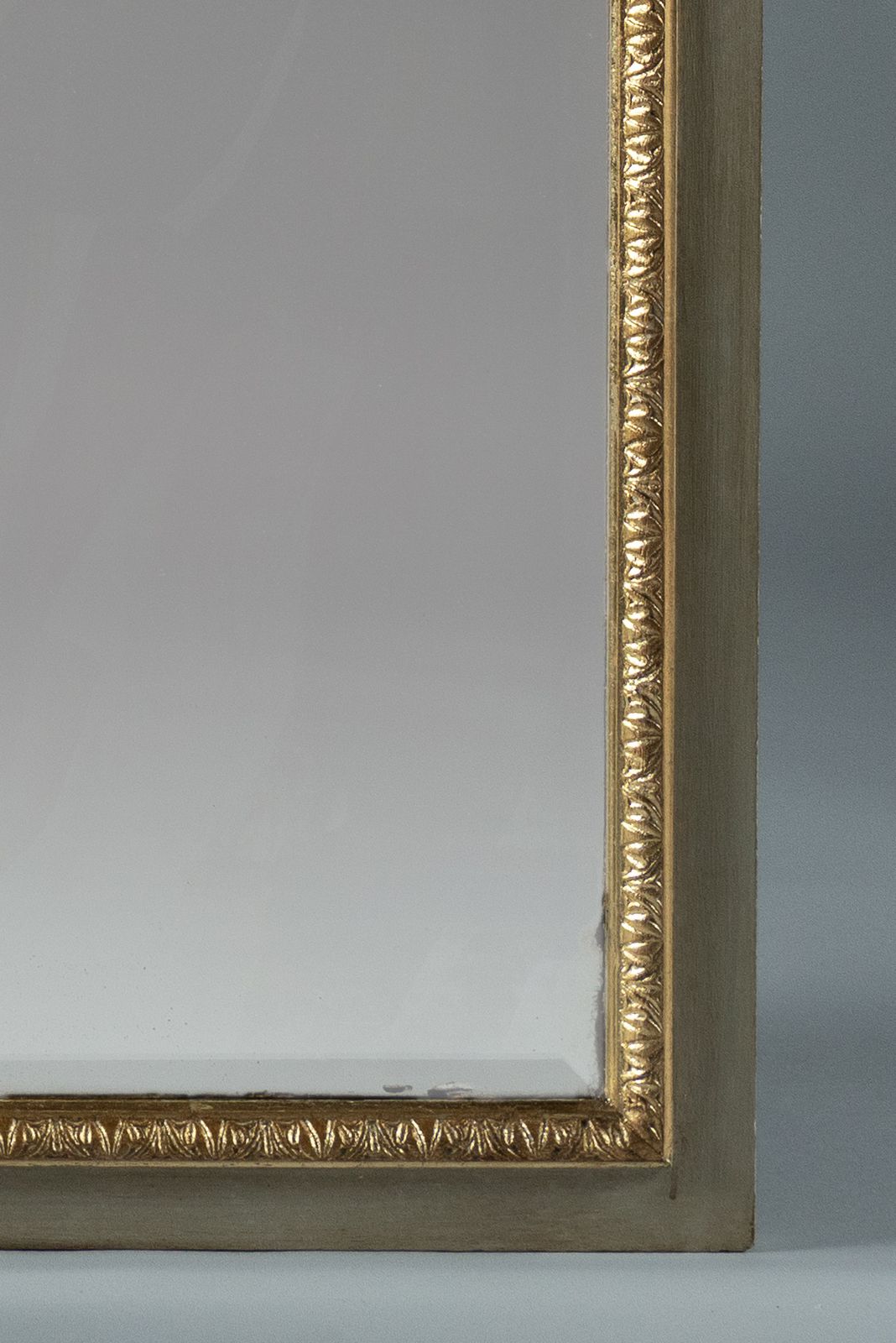 19th Century Victorian English Painted And Parcel   Gilt Overmantle Mirror photo Home Decor