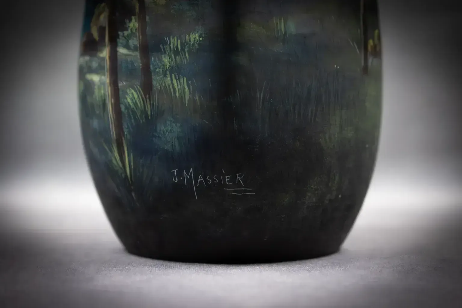photo for sale Vase en faïence émaillée par Jérôme Massier - Bord de mer au clair de lune - Vallauris