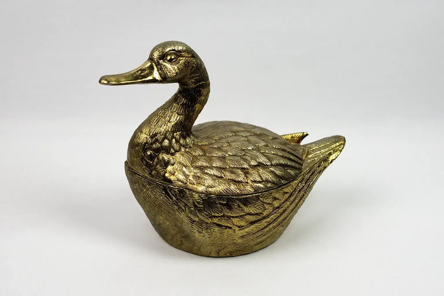Seau à glace en forme de canard en métal doré - Mauro Manetti, Italie, vers 1970   Hollywood Regency photo furniture