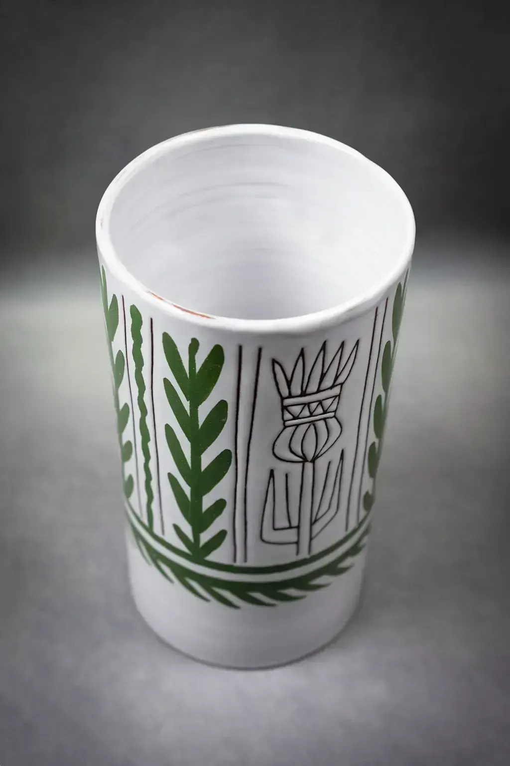 photo for sale Vase cylindrique en faïence émaillée, par Michel Barbier