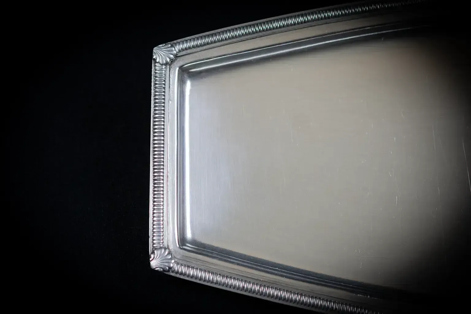 Silver Plated Metal Cake Stand, Shell Pattern – Hallmarked, 38 X 15 Cm photo Home Decor