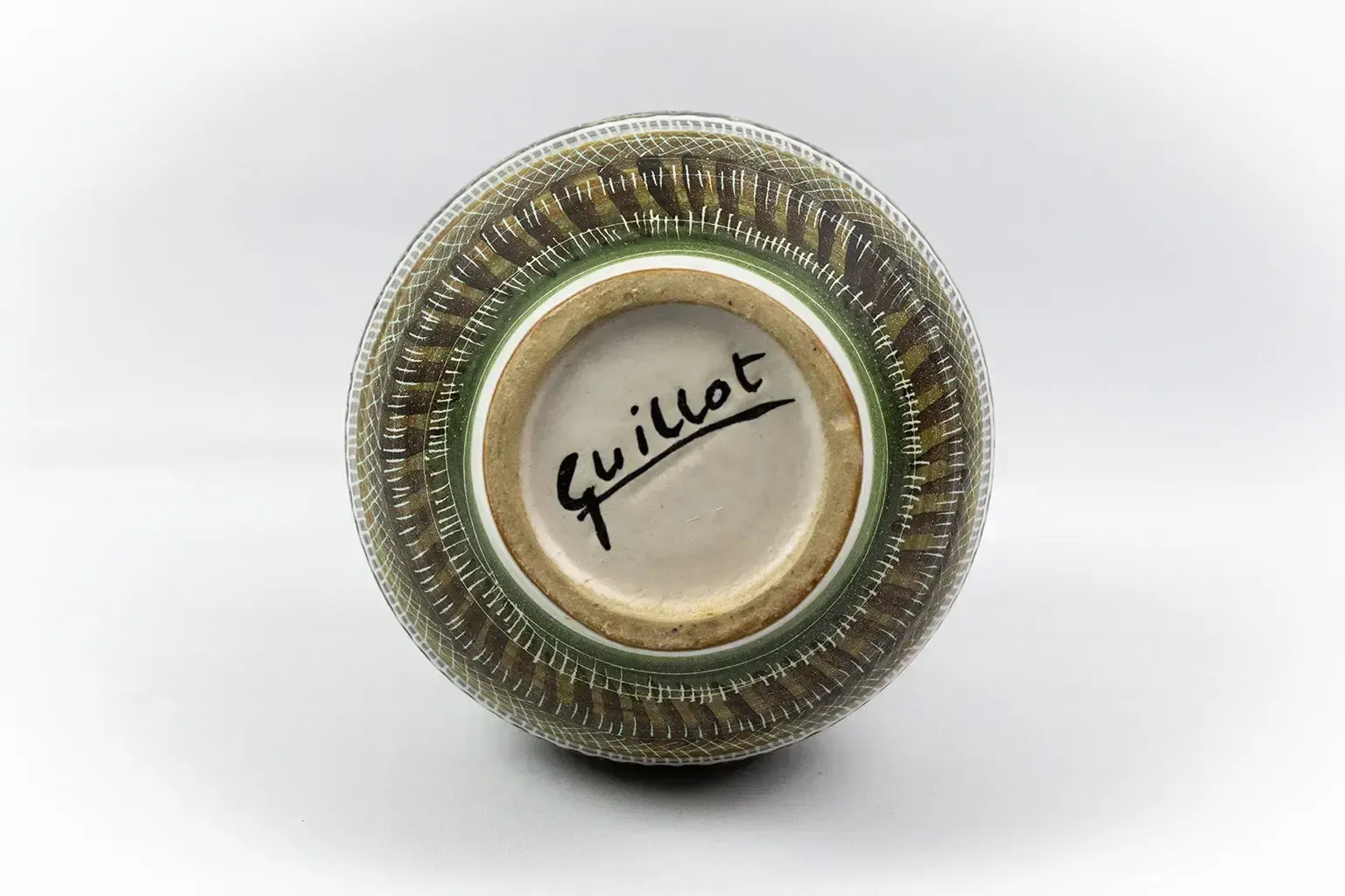 photo for sale Vase à anse en céramique émaillée par Marcel Guillot - décoration scarifiée, vers 1950