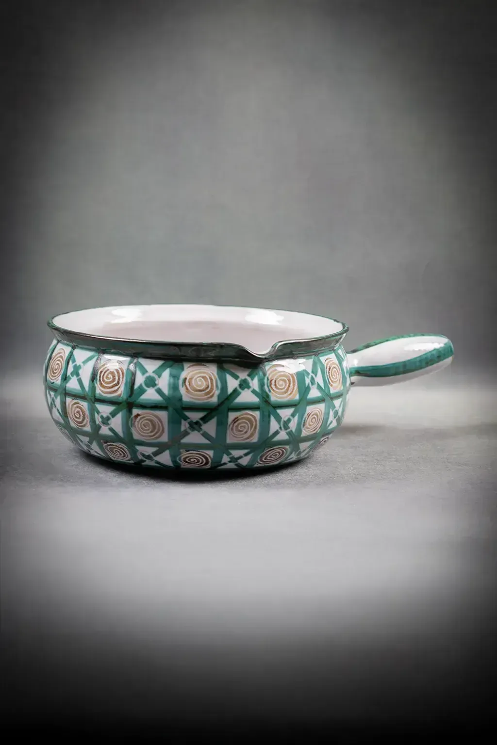 170.0 Grande casserole Robert Picault, Vallauris photo