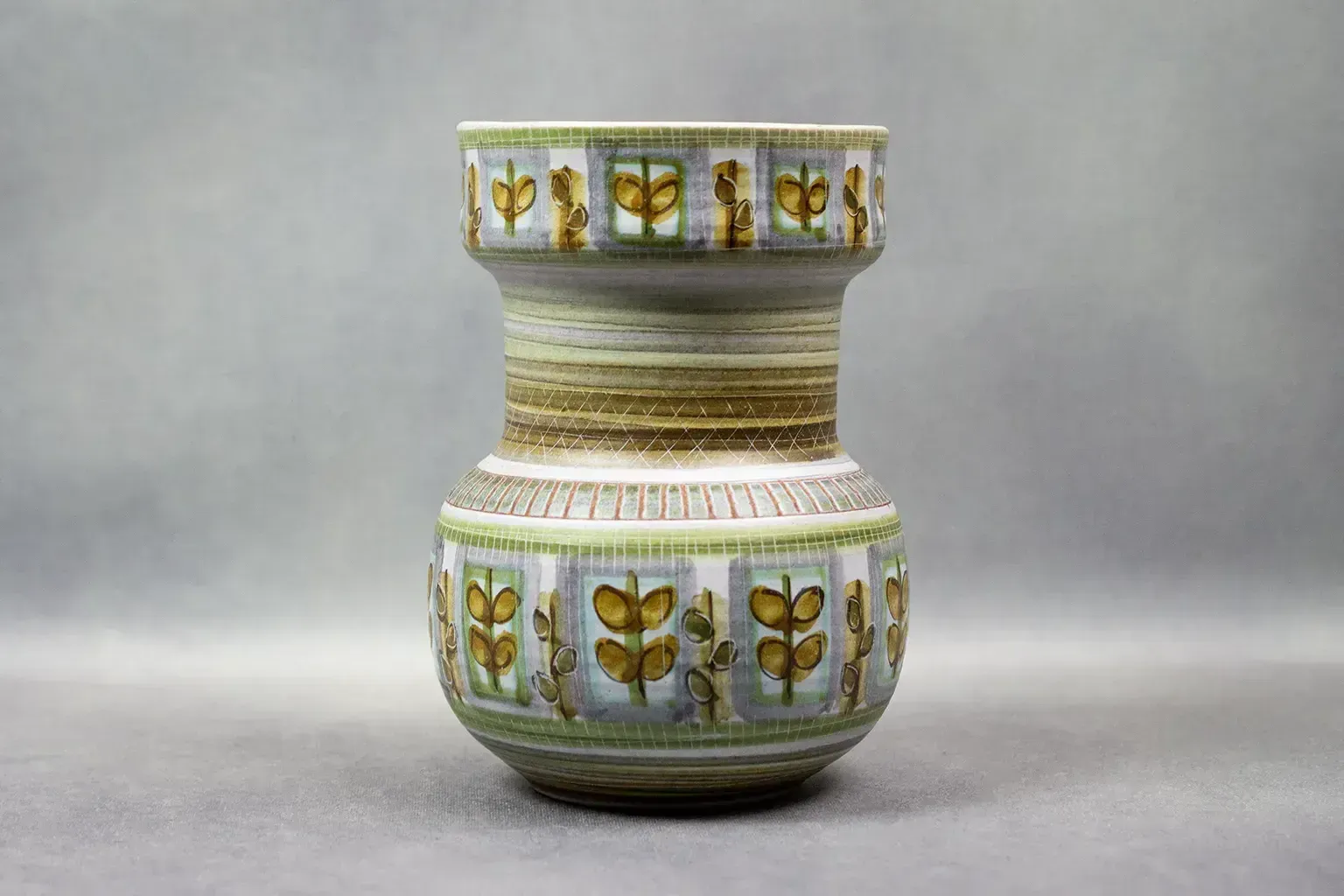 Vase en grès émaillé Marcel Guillot, décor végétal, années 1960 photo vinterior