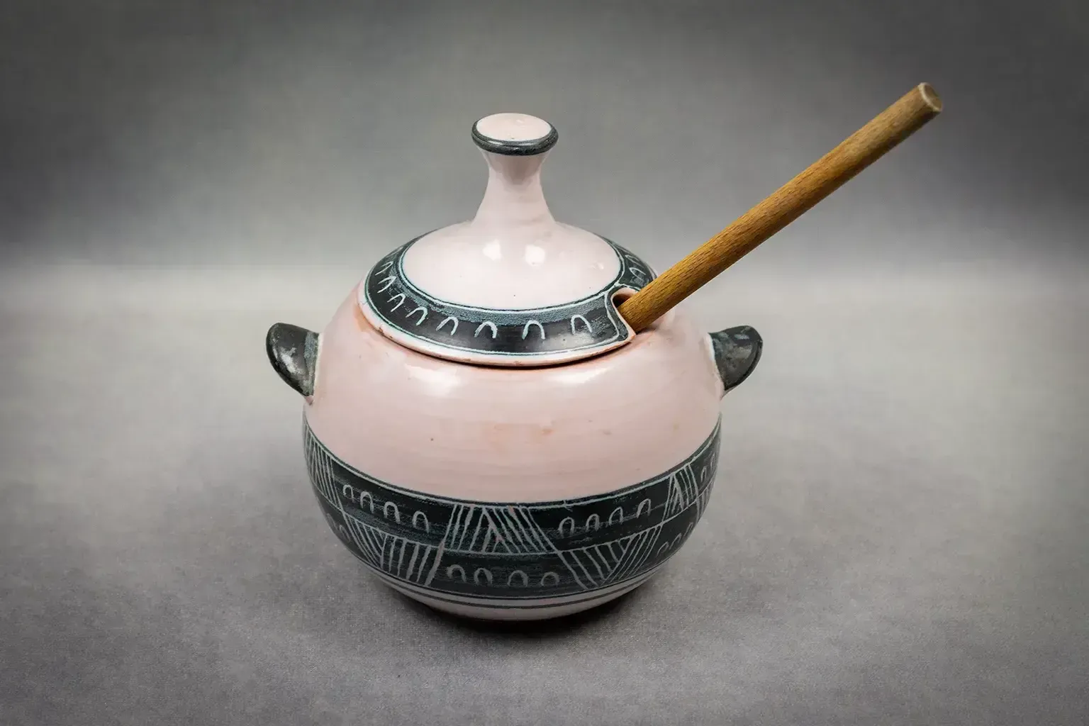 Pot à confiture avec couvercle, signé Yvon Roy - céramique mid-century photo furniture