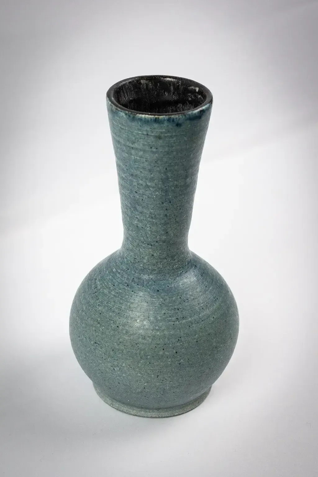 Vase en grès émaillé bleu - Les Potiers d'Accolay - Céramique française signée, années 1950 photo 180.0