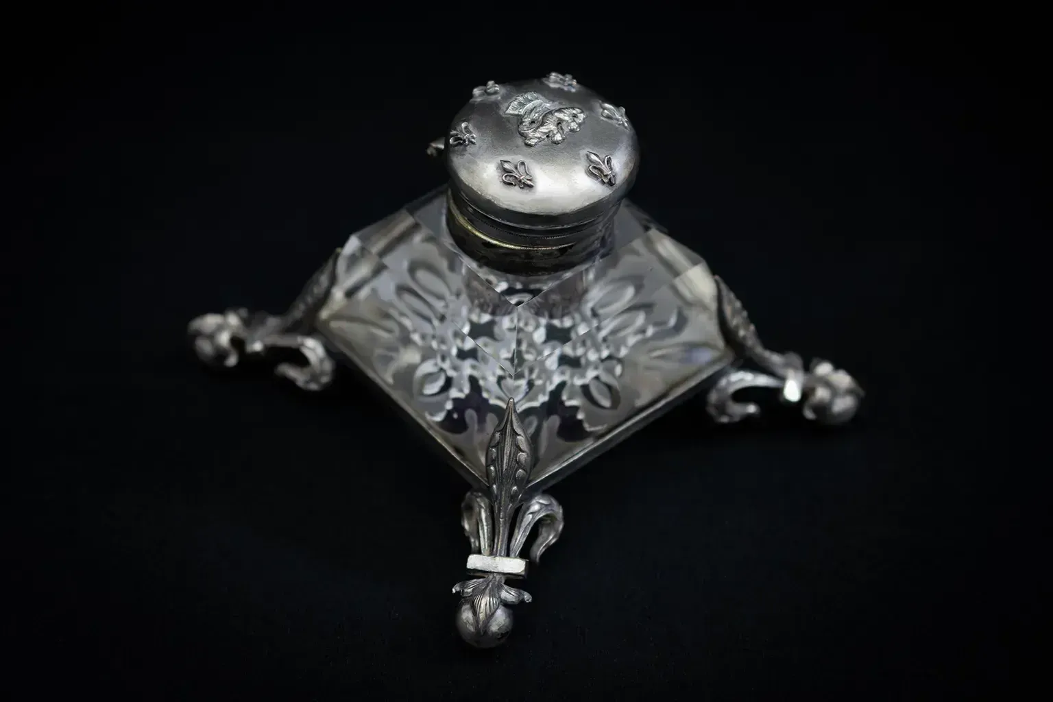 Crystal And Silver Plated Metal Inkwell With Salamander And Fleur De Lis   French Antic photo furniture