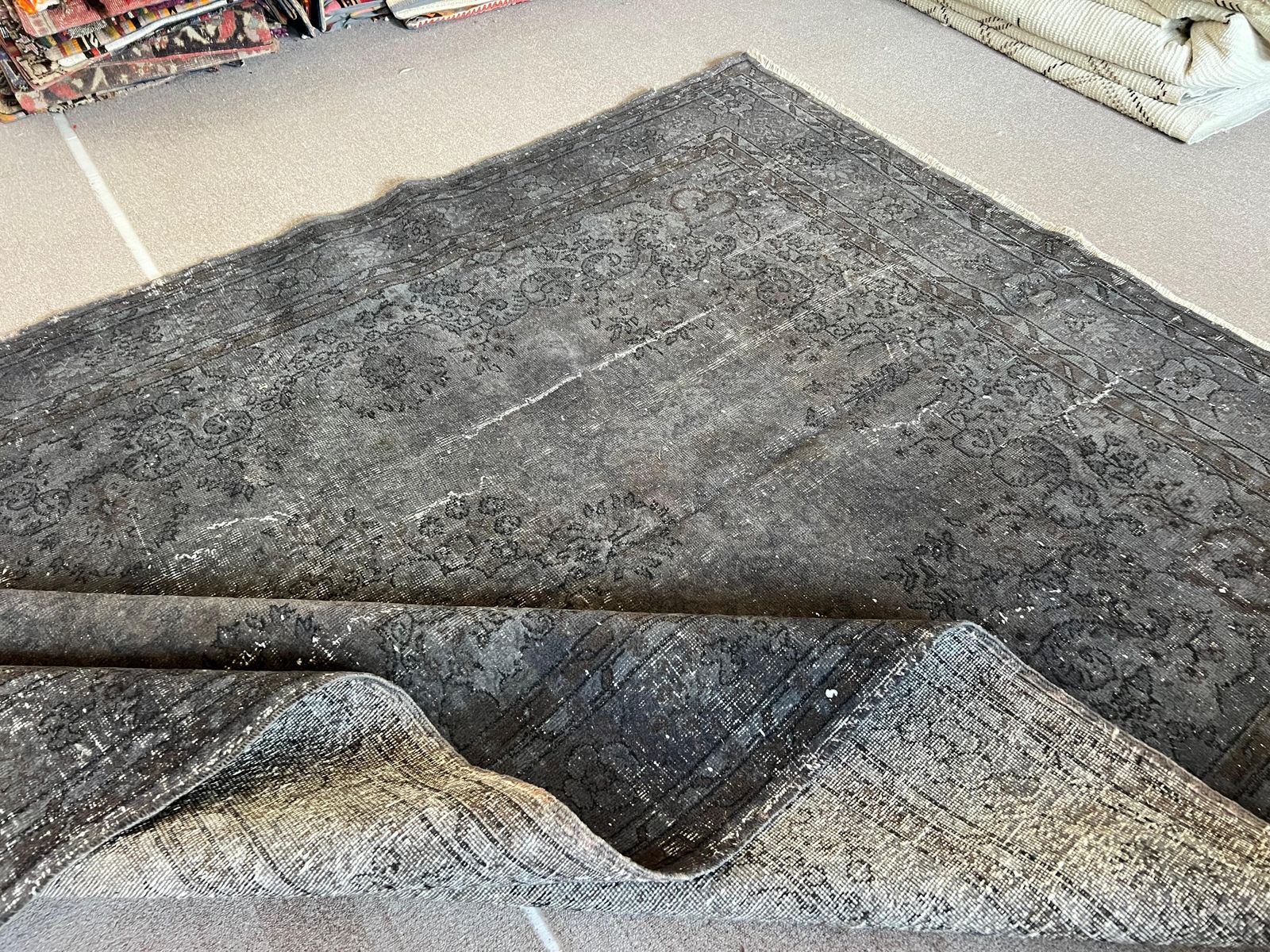 645.0 7x11 Ft Vintage Medallion Design Area Rug Redyed In Gray, Handknotted In Turkey photo