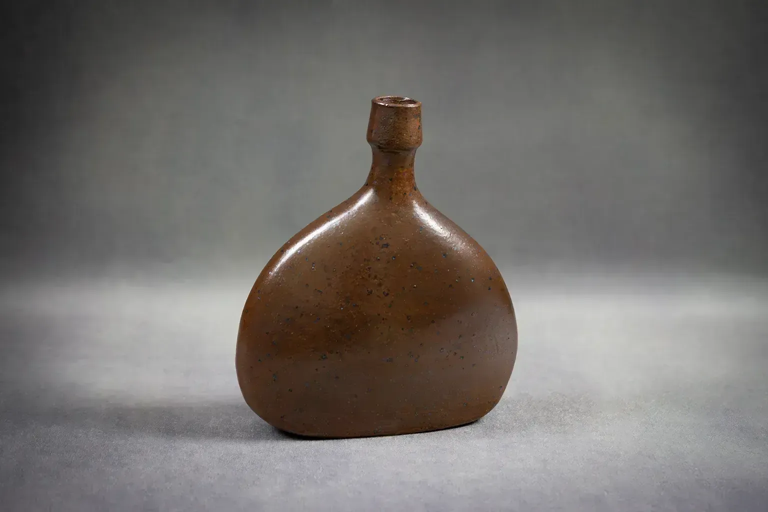 Soliflore Vase In Brown Stoneware By Roland Zobel – Les Cyclades, Anduze