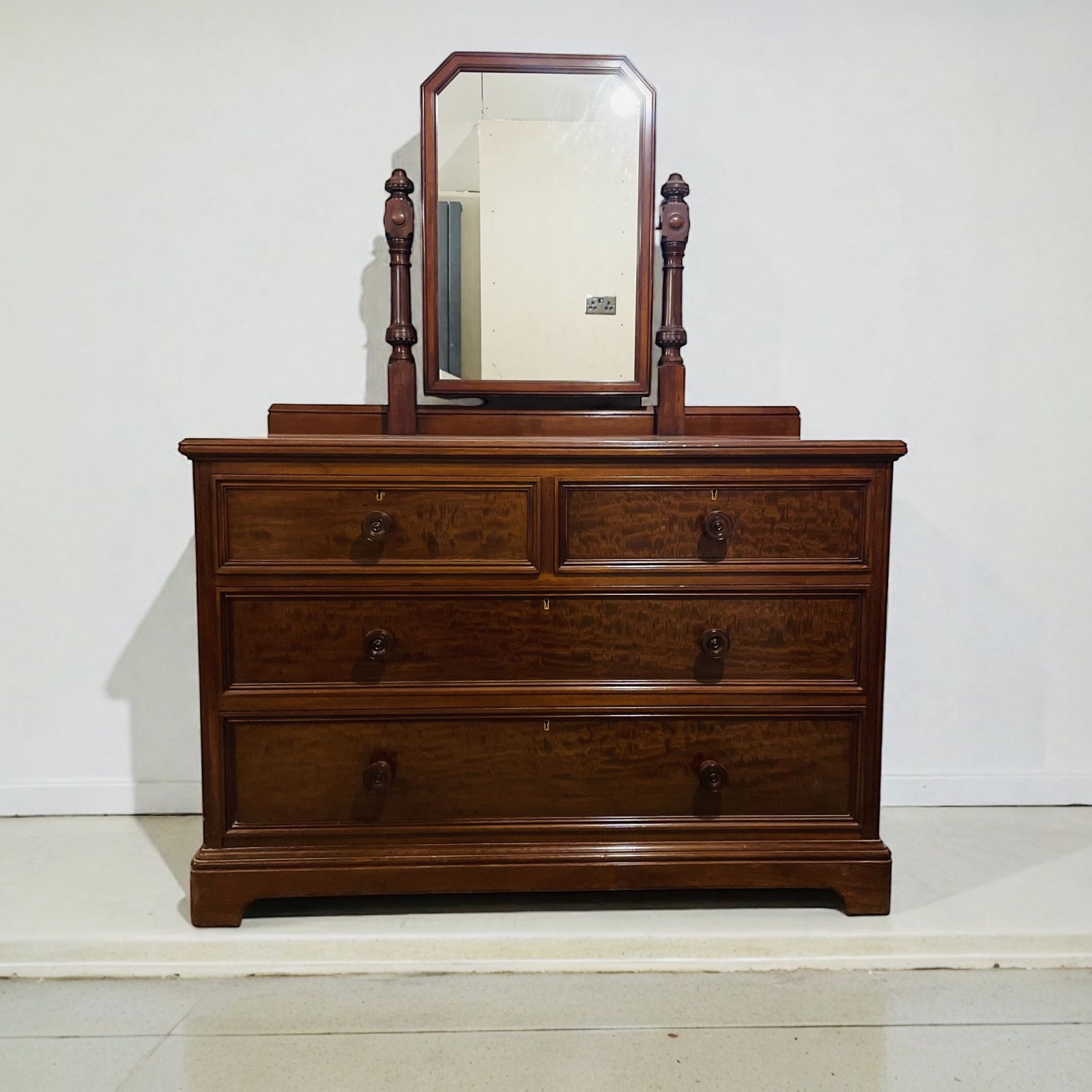 Restored Victorian Chest Of Drawers Dresser With Mirror Gillows 1880s