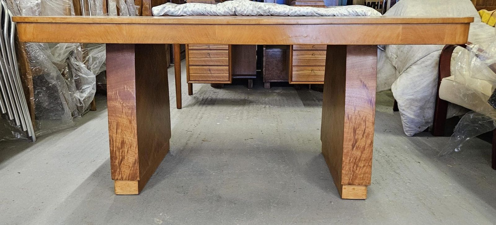 Art Deco Dining Table With Cloud Shape Ends And Tiger Wood Grain Finish photo for sale