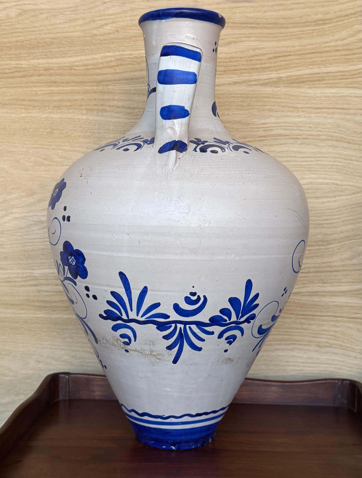 Paire de vases décoratifs Talavera en céramique, bleu et blanc photo vinterior