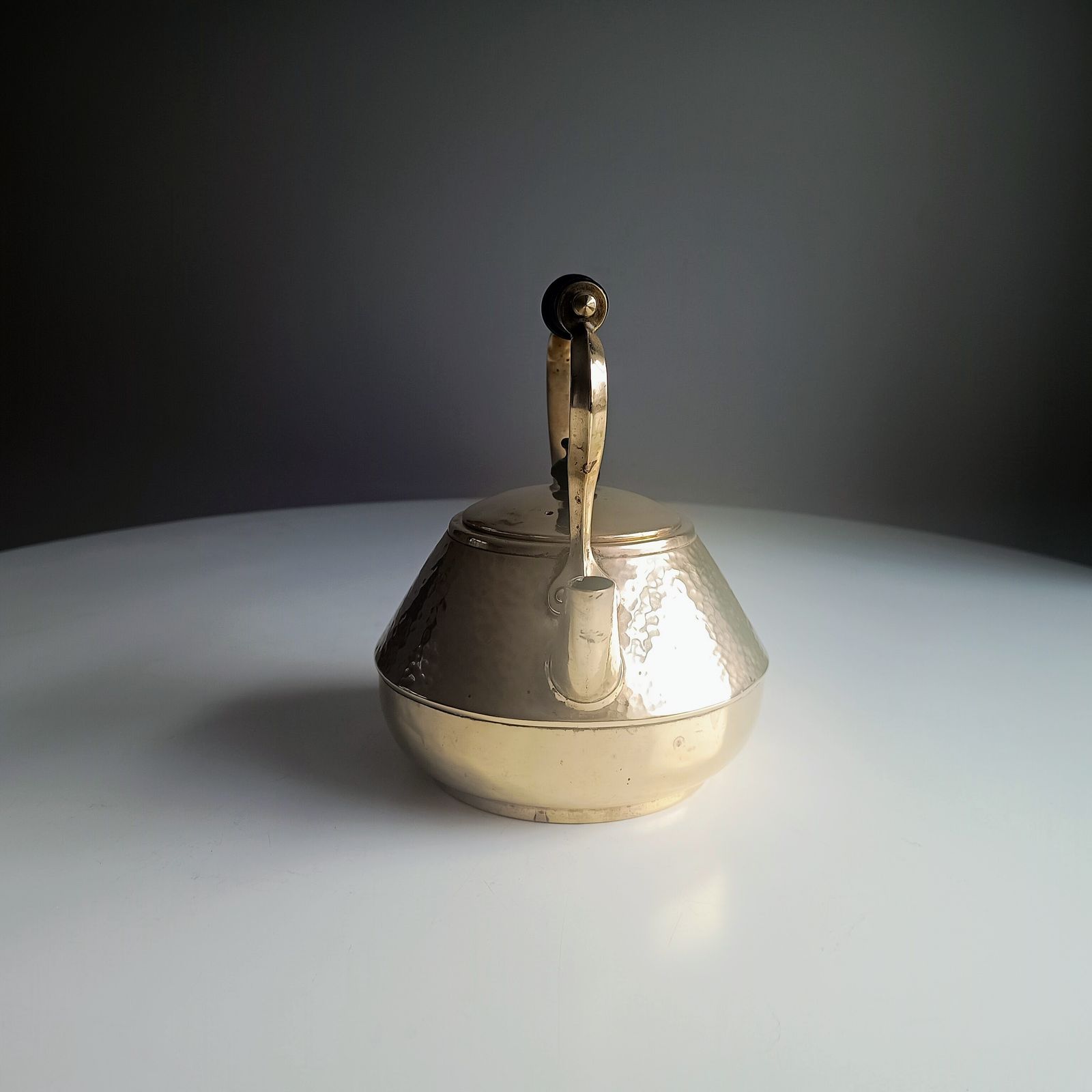 Arts & Crafts Hand Hammered Tea Pot Kettle, Riveted Heart Shaped Accents, Henry Loveridge Signed photo 145.0