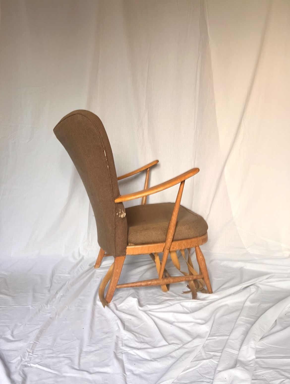 Rare Mid Century Ercol Model 312 Wingback Armchair (C.1956) – Unrestored photo vintage