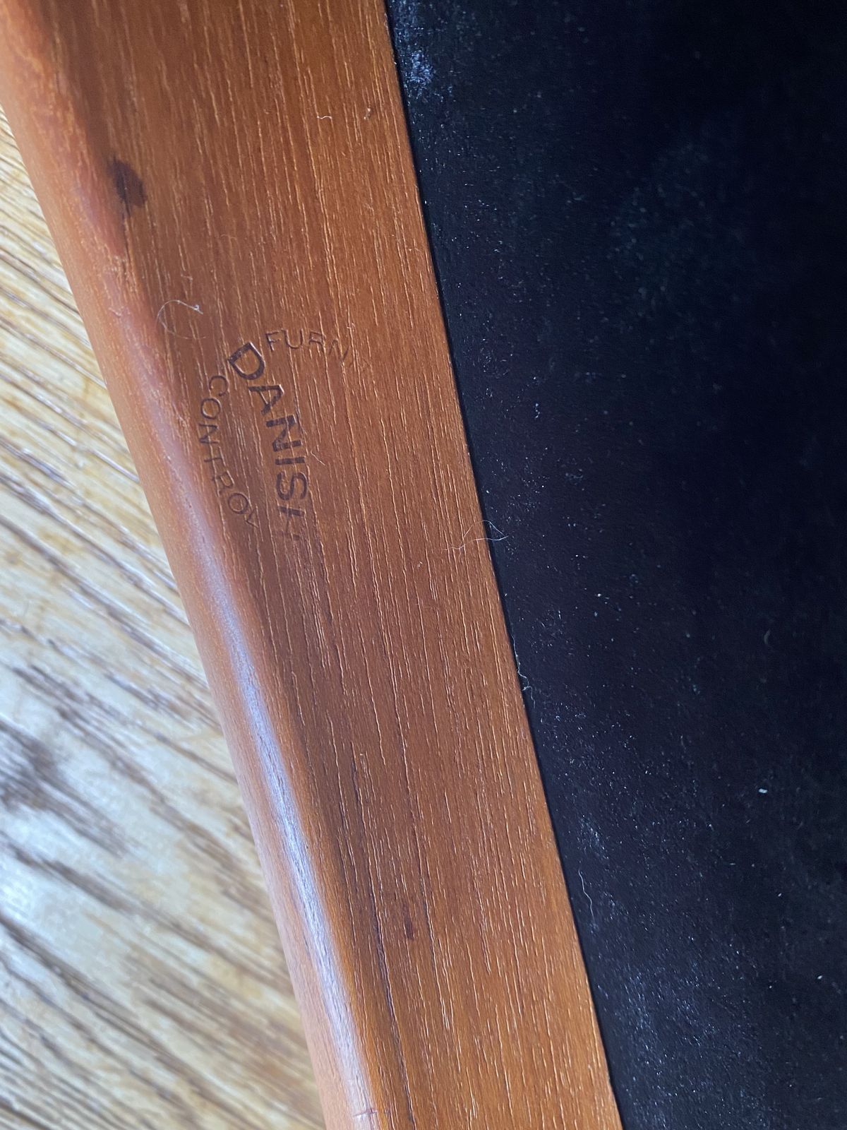 Niels Koefoed 4 Dining Chairs And 2 Carvers photo for sale