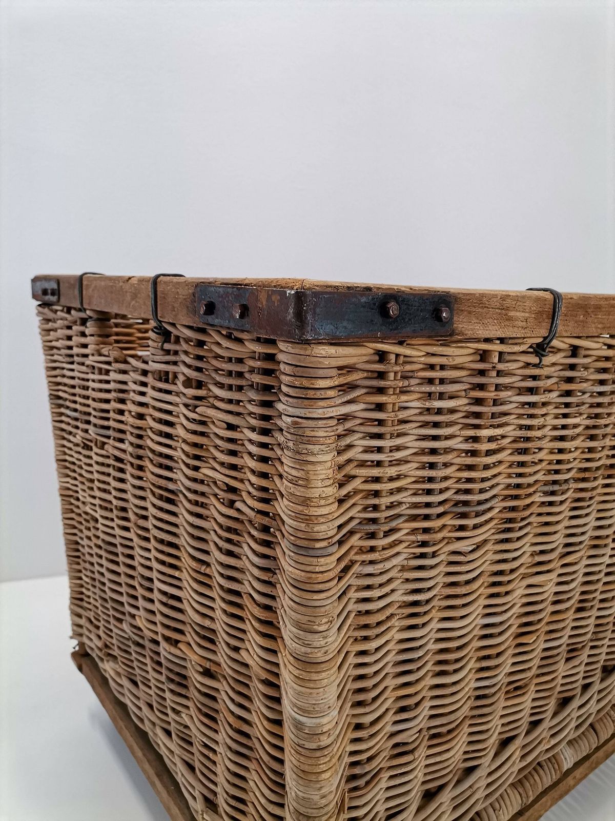 Large Wicker Trolley On Wheels / Industrial Cart From 40s 50s Yugoslavia / Wicker Laundry Trolley photo vintage
