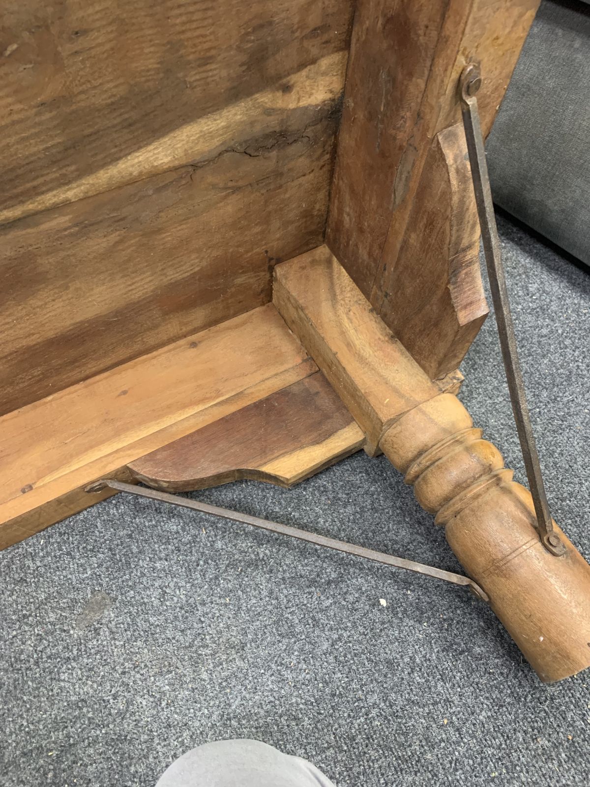 Exceptional 7ft Antique Indian Takhat Merchant’s Table – Late 19th Century Rajasthani Architectural Statement Piece photo vinterior