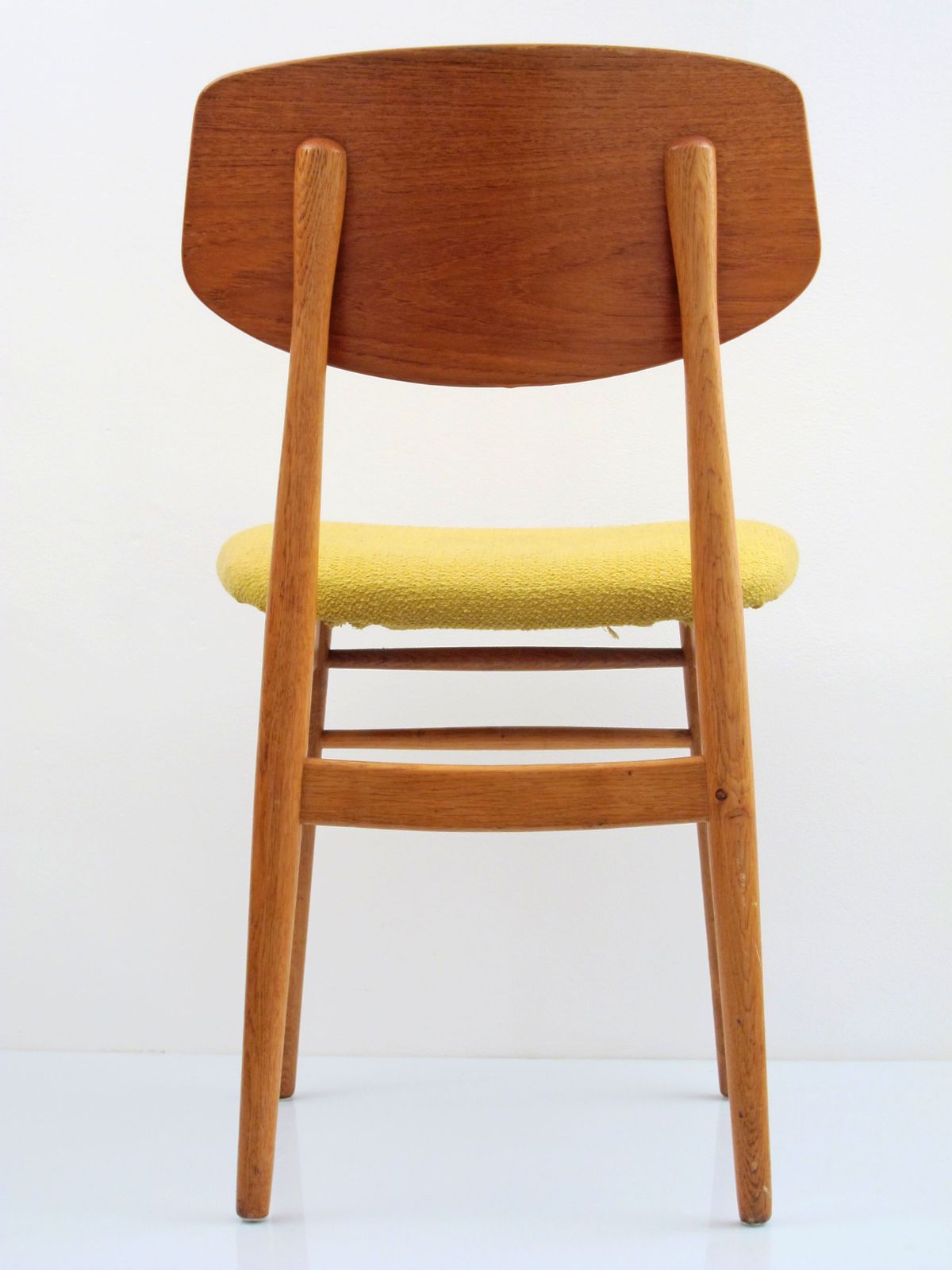 Danish 1950s Torben Strandgaard Upholstered Wooden Chair – Sculptural Mid Century Design photo Furniture