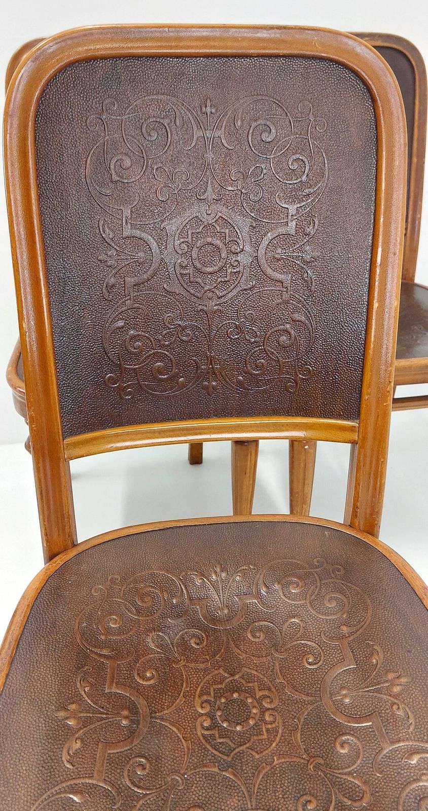Set Of 6 (5+1 Gratis) Vintage Thonet/ Thonet Chairs Antique/ Thonet Dining Chairs/ Thonet Embossed Chairs photo buy