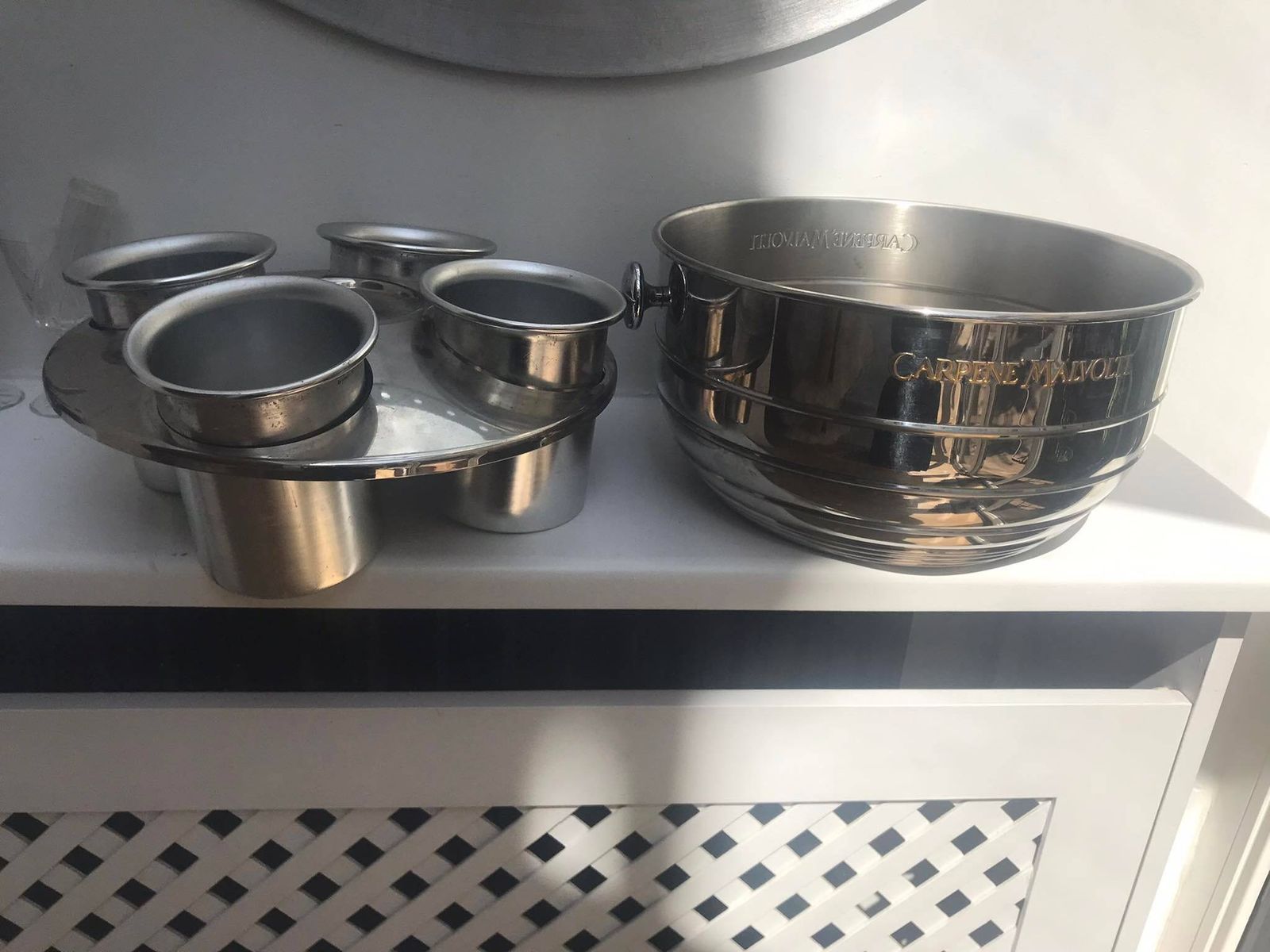 photo for sale Xl Roestvrijstalen Champagnekoeler: Barkaartdecoratie Voor 4 Flessen