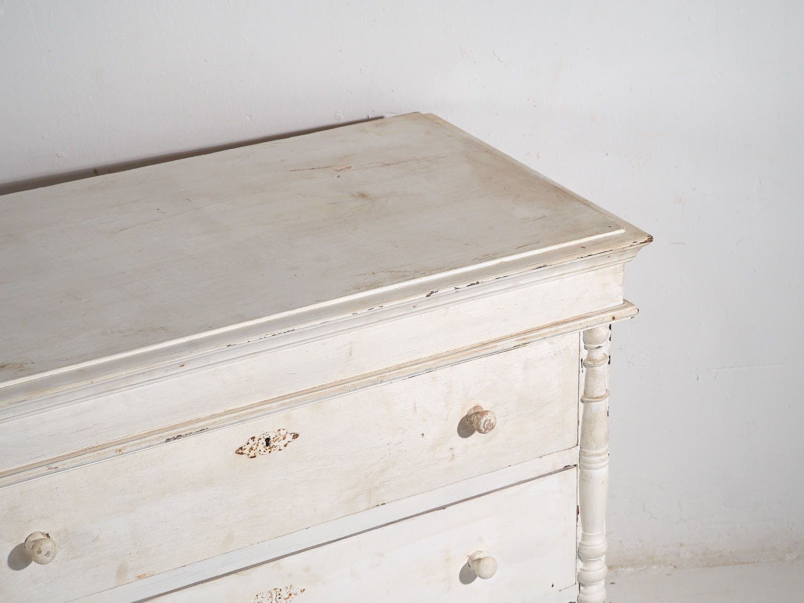 Antique White Chest Of Drawers (C.1900) photo furniture