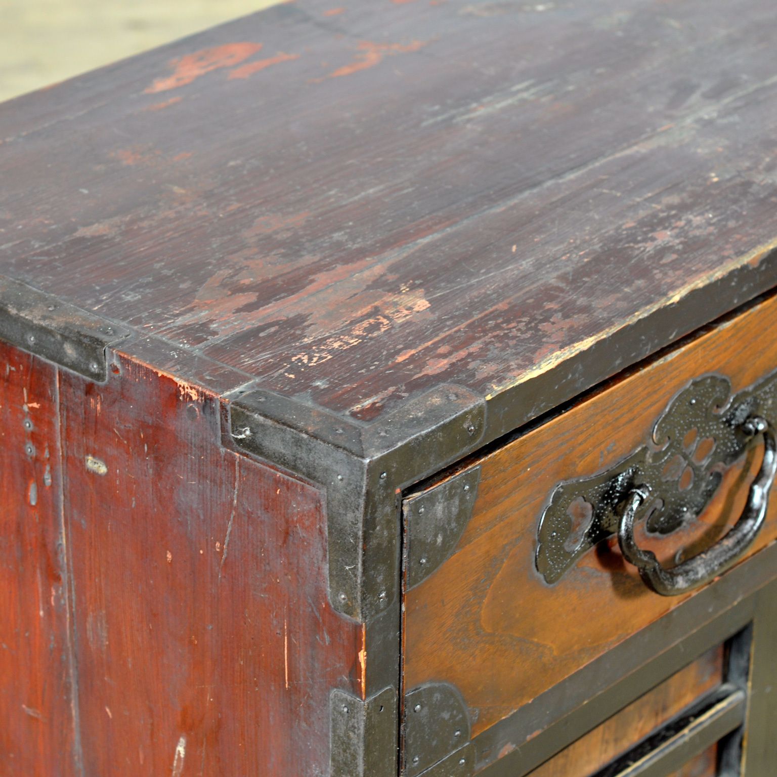 photo vinterior Japanese Tansu Chest Of Drawers, Circa 1890