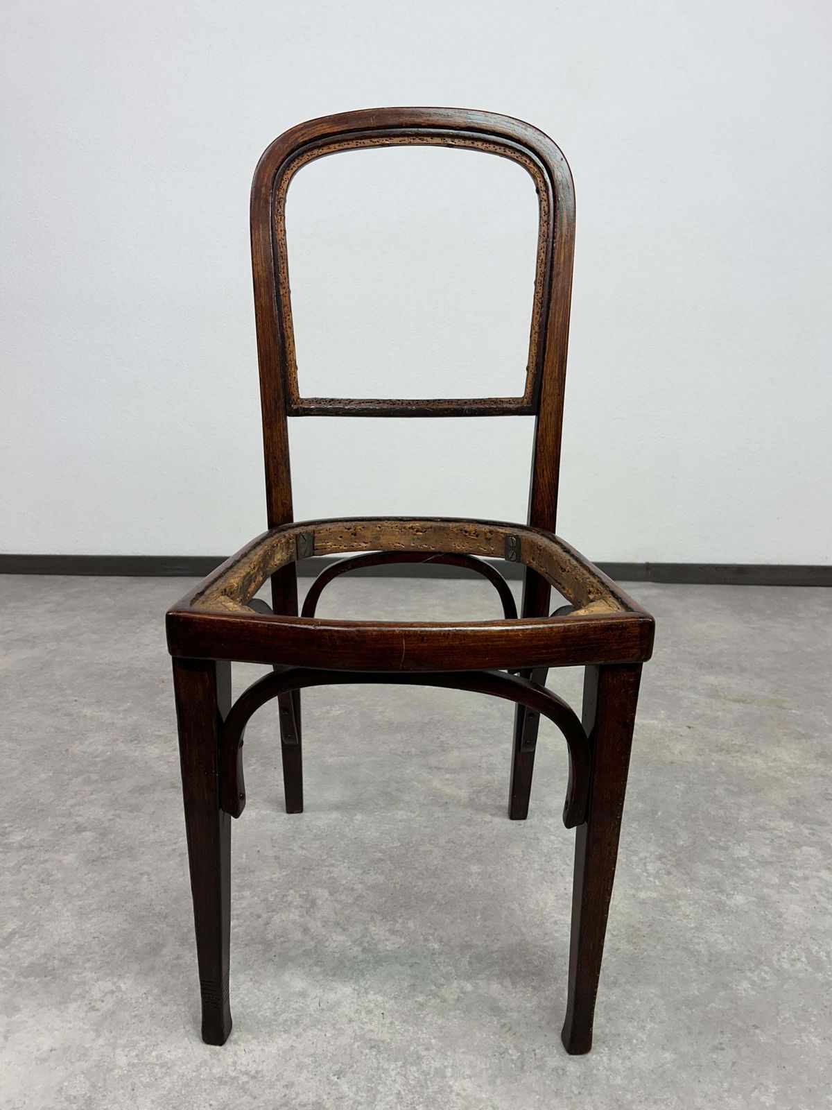 photo furniture Set Of 6 Dining Chairs No.715 By Gustav Siegel For J&J Kohn